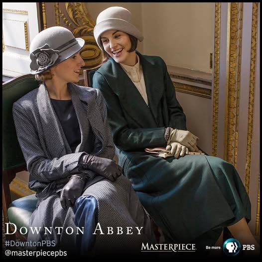 Downton - Sisters - behind the scenes 🥰 | Facebook