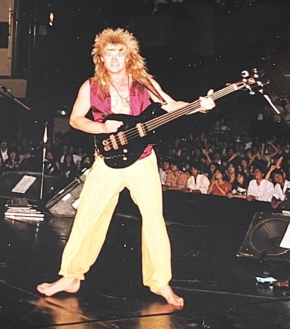 August 1989 in Japan with Blue Murder. I used that JayDee Bass on