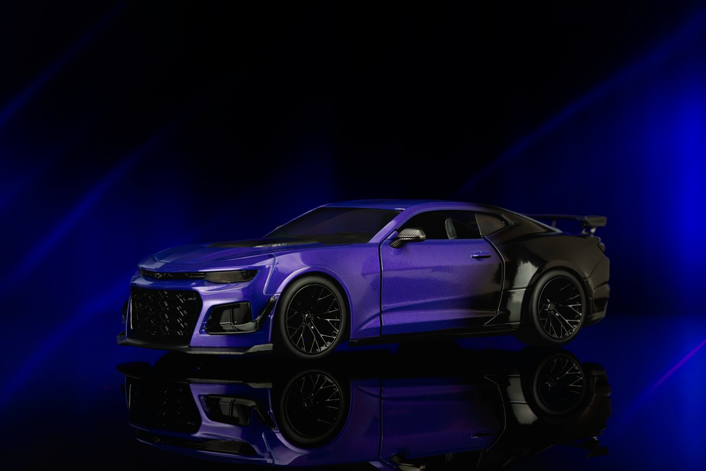 Pink Slips is redefining car culture with bold, trend setting die 