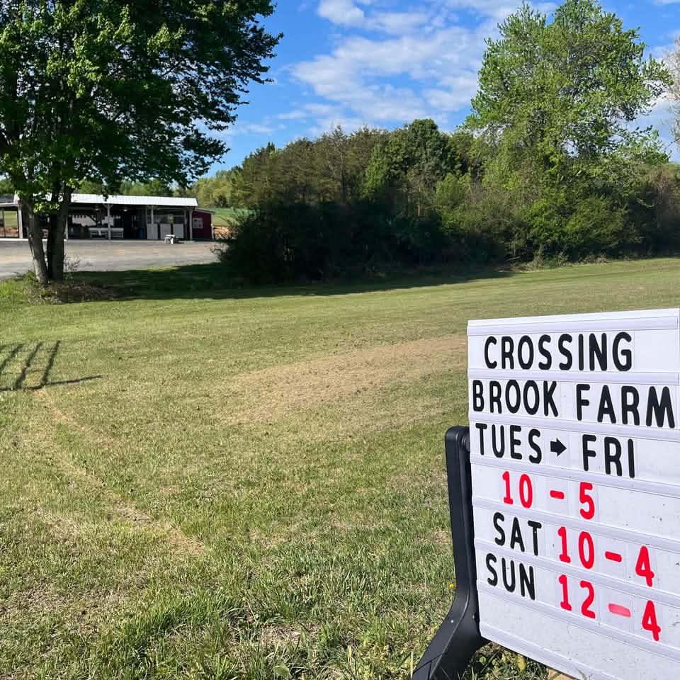 HAPPY SATURDAY 10/10 DO NOT MISS... - Crossing Brook Farm | Facebook