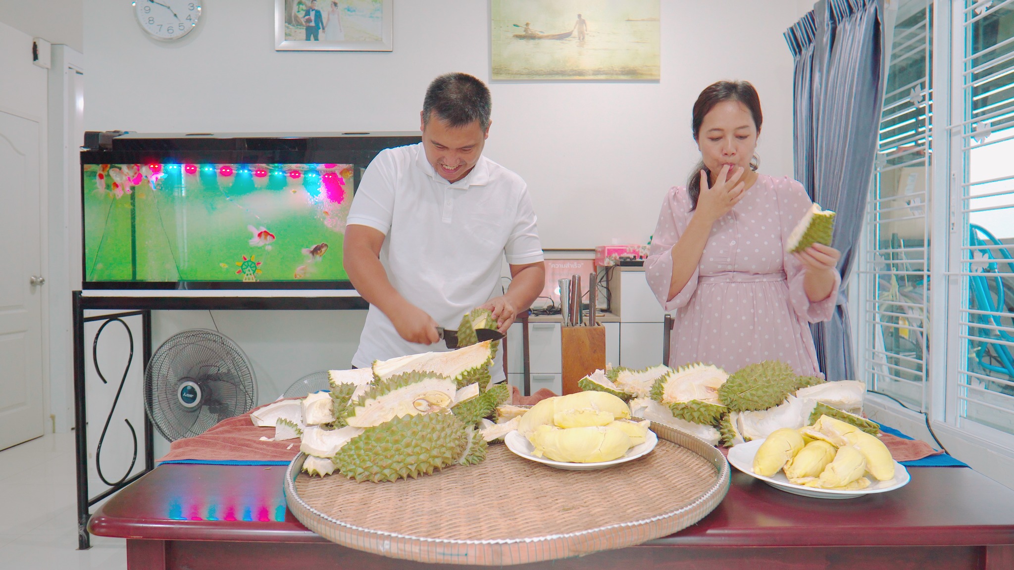 แข่งแกะทุเรียน 14 กิโลกรัม... - น้องจาวา Java Za