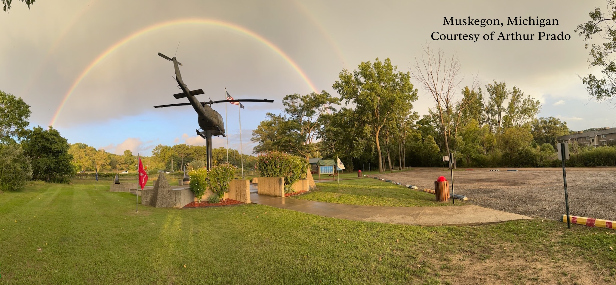 が*な様 Double.H★MIR★M ua/rainbow★ダブルH After Saturday's rain, WZZM views who spotted a double rainbow in
