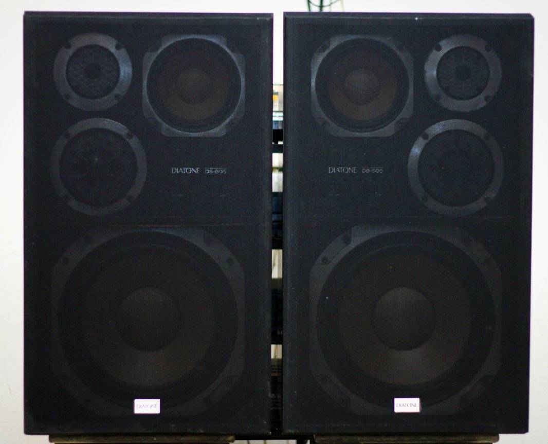 Diatone DS 505 12 inch 4way speaker for sale