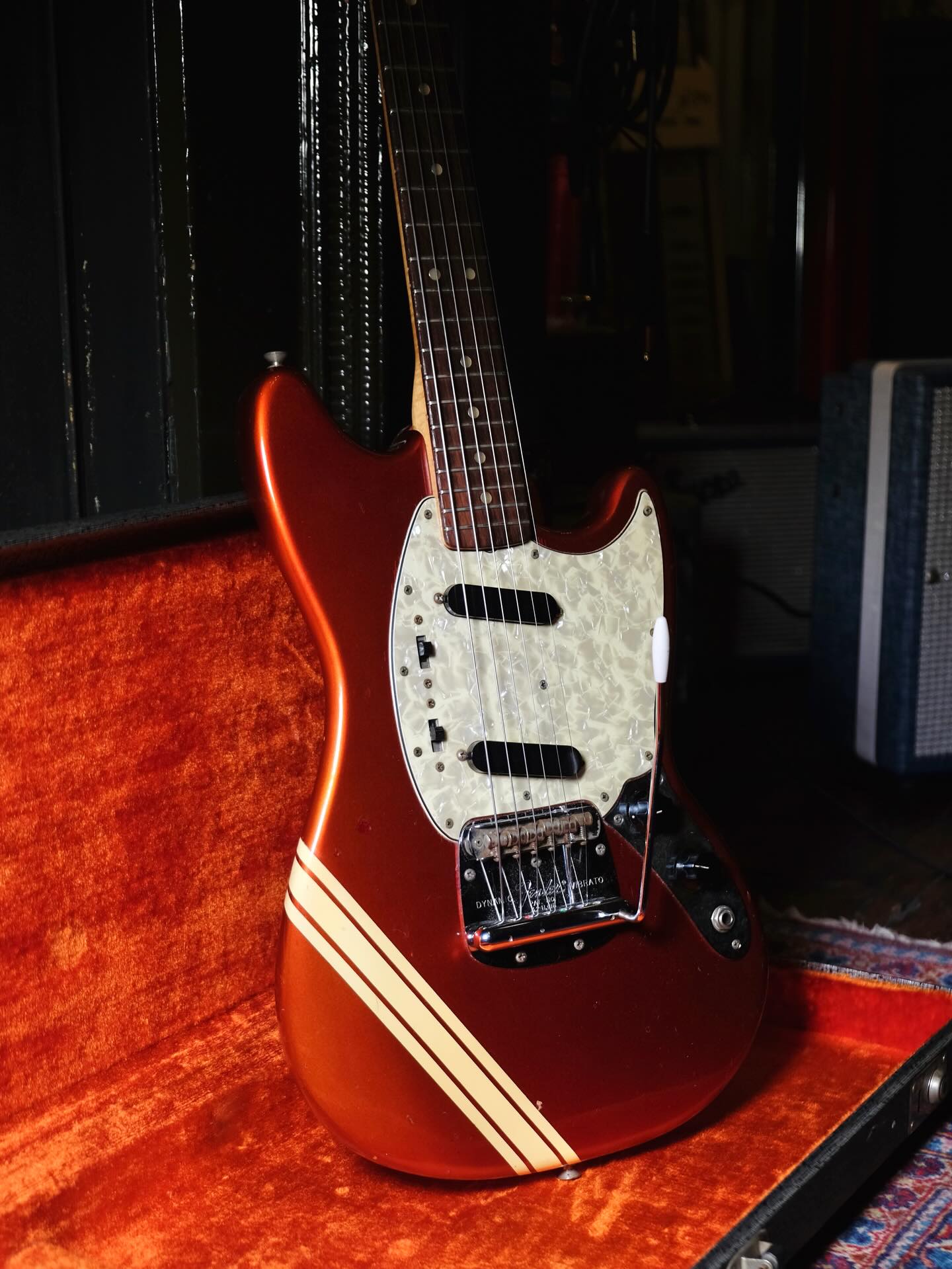 In our opinion, the Mustang Competition Stripe series that Fender 