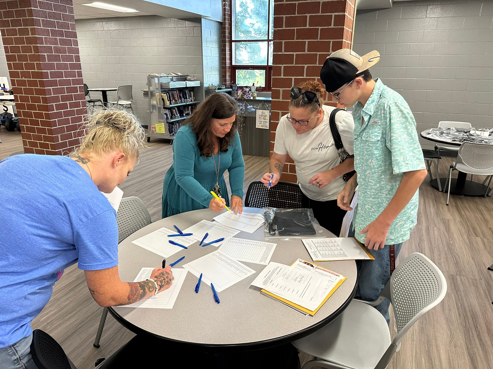 Metcalfe County High School... - Metcalfe County High School