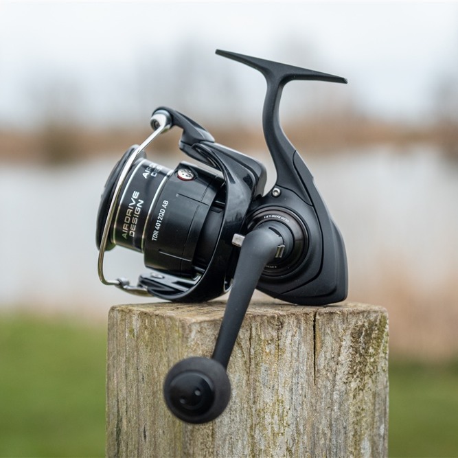 http www.tackledirect.com tsunami-five-star-spinning-rods.html Tsunami Scale Tech Spinning Rod – Art's Tackle & Fly Big Game Rigging stainless steel guides with Reel Britannia... - Fish Size:600X