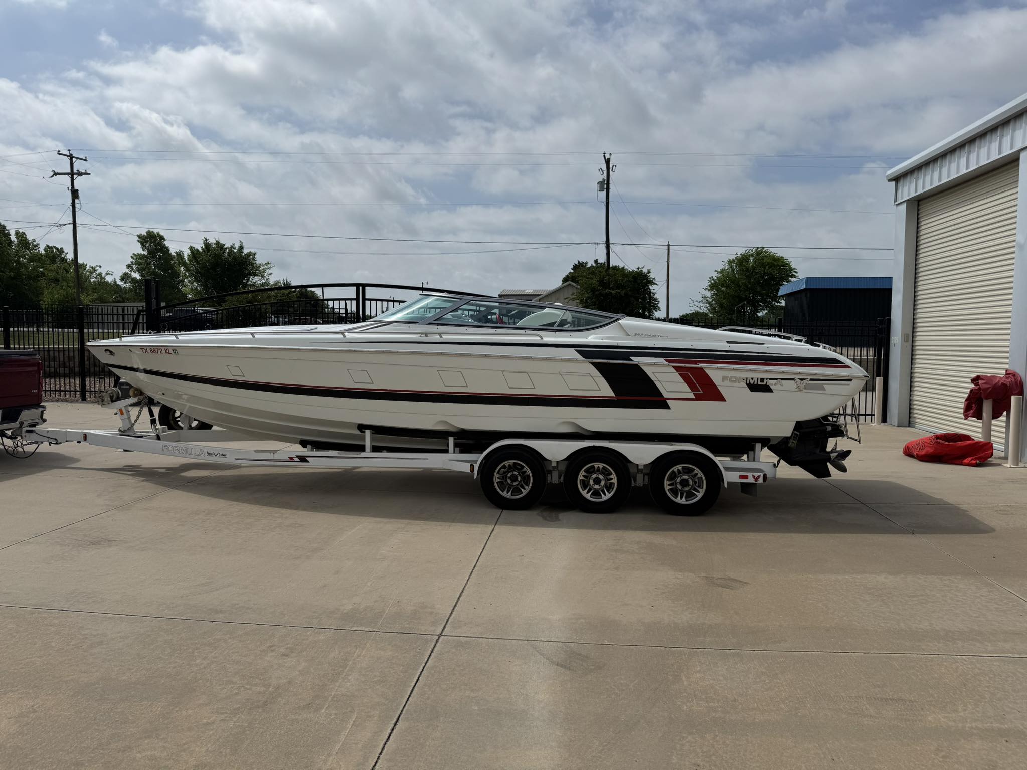 ハル Formula 292 Fas3tech boat for sale