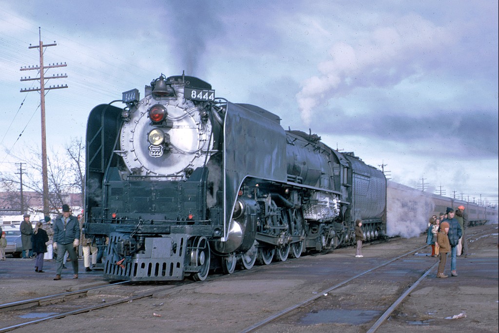 Union Pacific 844 steam locomotive model