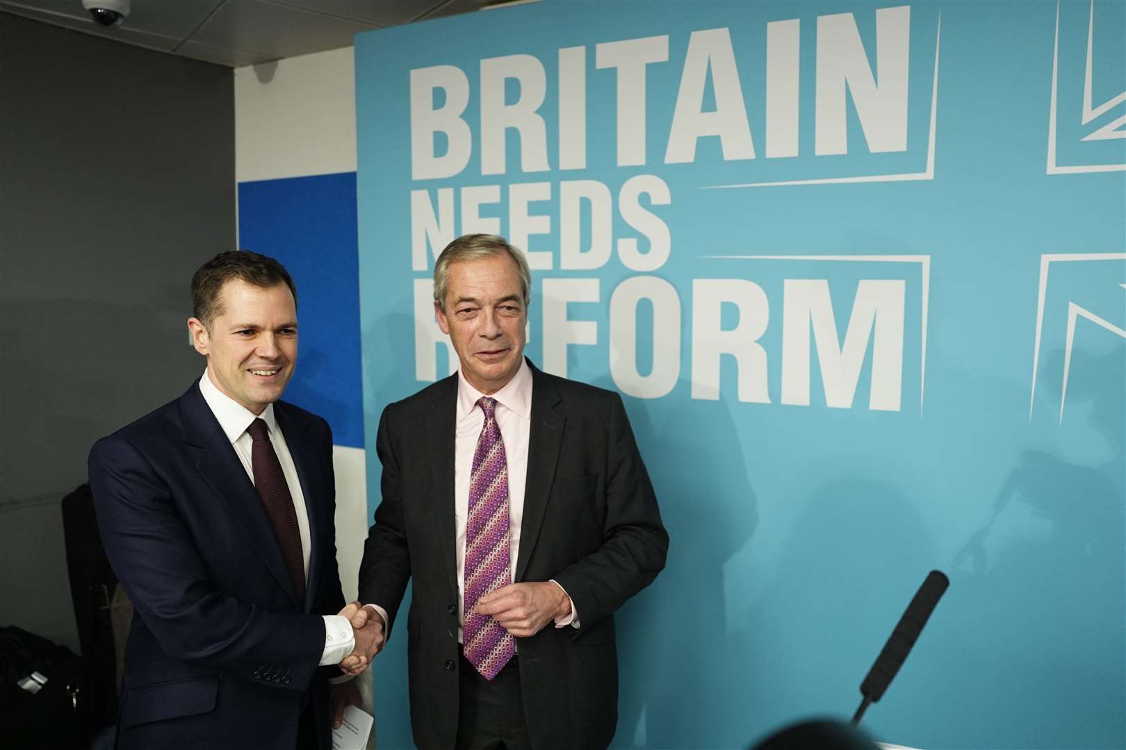 Kmfm - Robert Jenrick has officially joined Reform UK, hours after ...