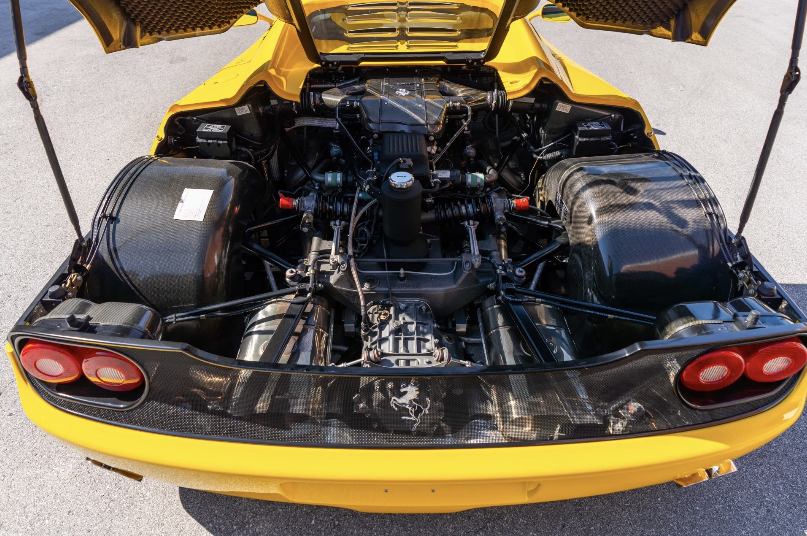 S/N 106690 is 1 of only 31 factory finished in Giallo Modena. 1996