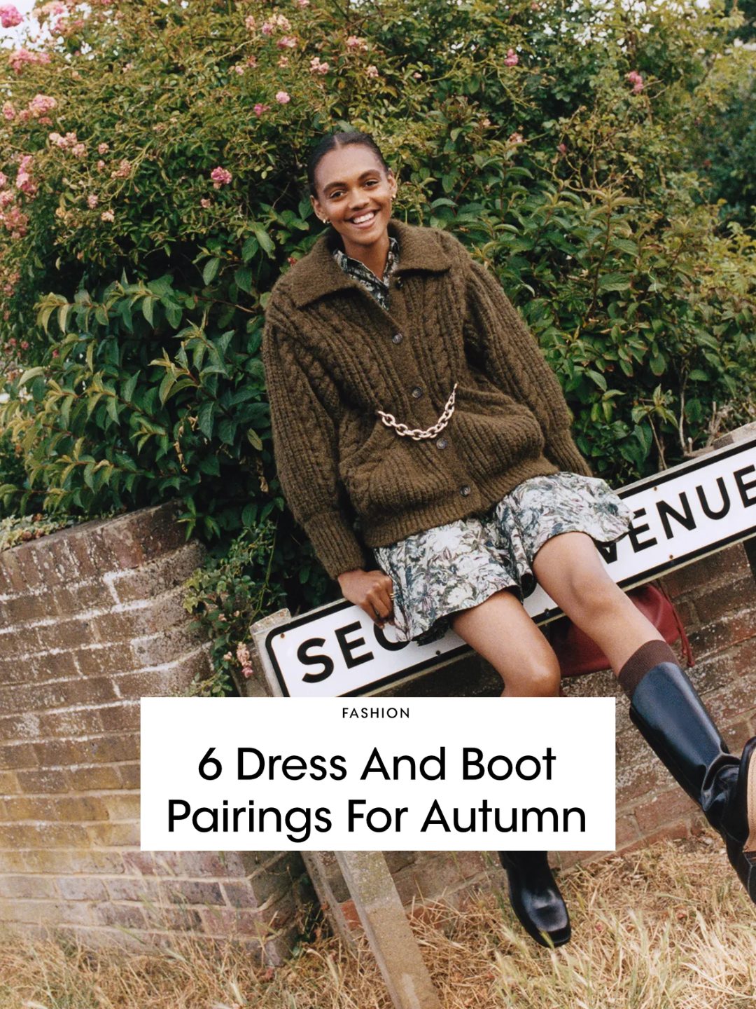 dresses that go with brown boots From country chic to full night out glamour, Vogue rounds up six ways to pair this autumn. 🔗 River Island Fringe Midi fabric-type:64-rayon-33-nylon-3-spandex Size:UK-10.5 ** US-11.5 ** EU-44.5