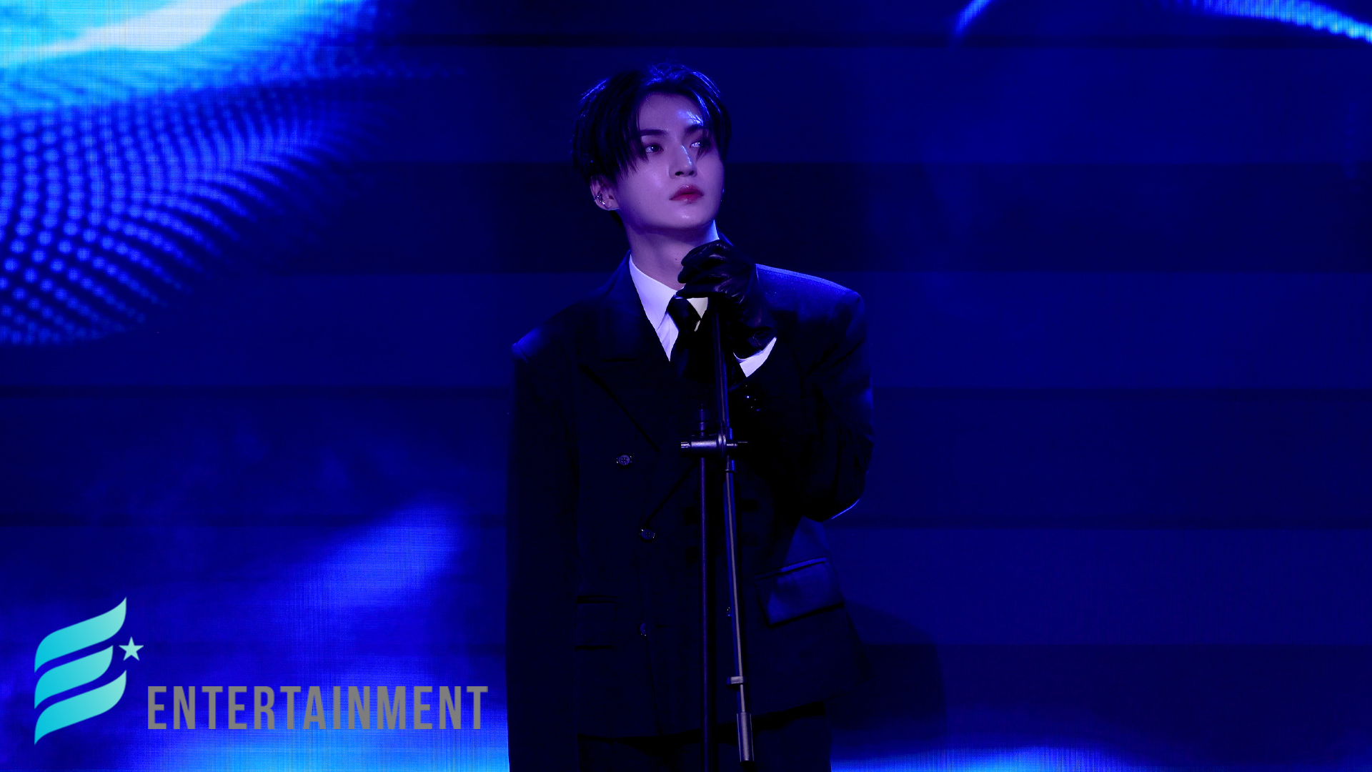 엘라스트 E'LAST (@ELASTofficial) • Facebook
