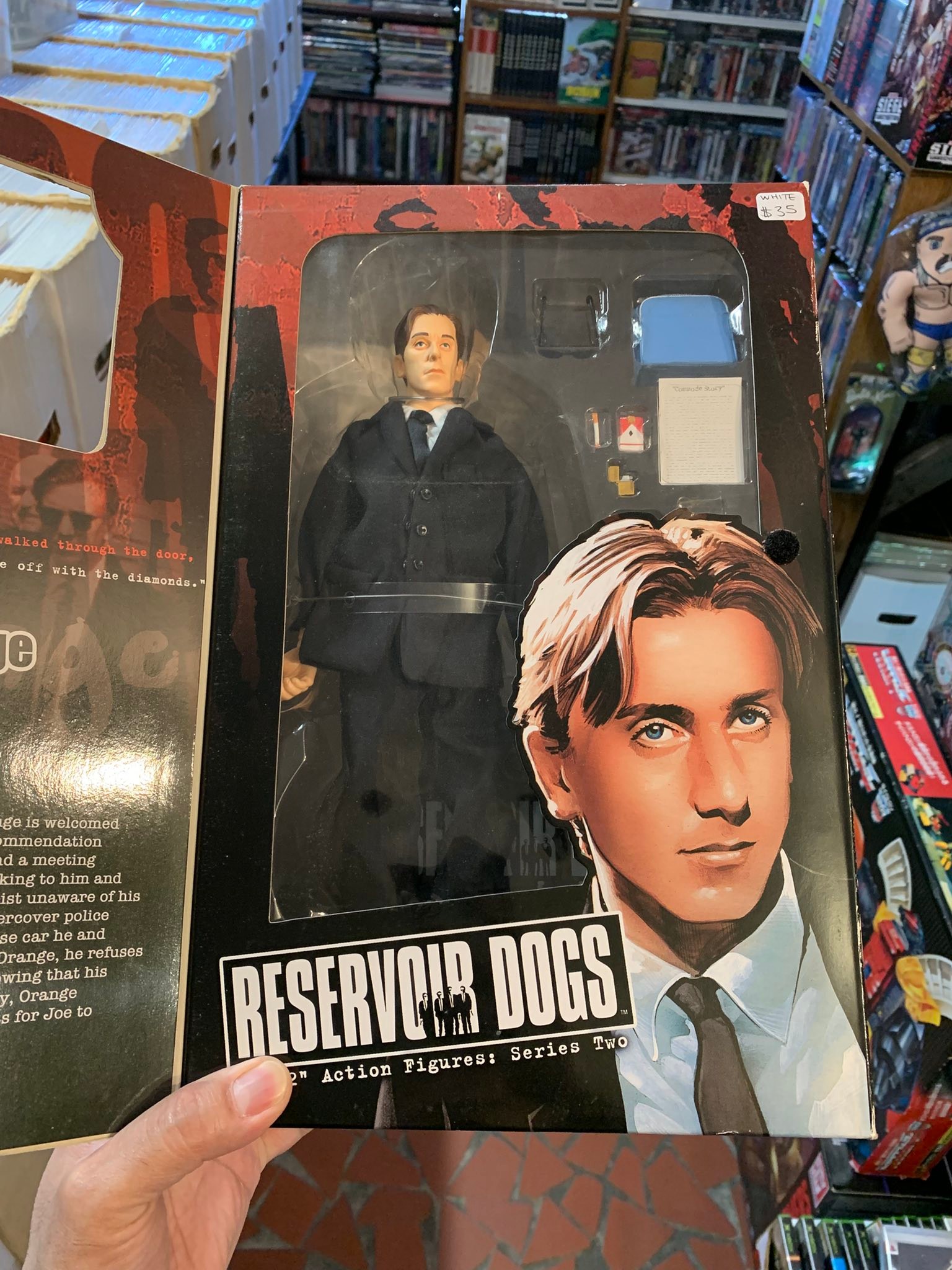 Just in! Reservoir Dogs Mr. White and Mr. Orange 12” action