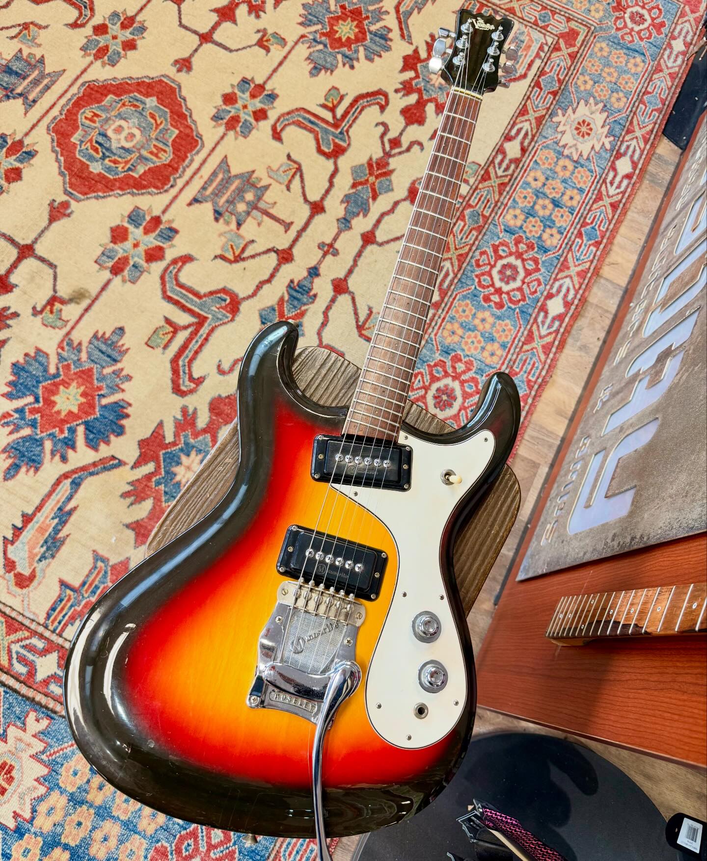 ギター Electric Guitar Collection FIRSTMAN 1970's Firstman Ventures Model • All Original • OHSC Straight out