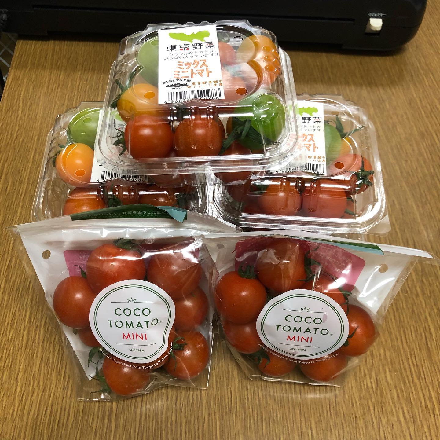 クリーニングショップさくら 蕨駅西口クリーニングショップさくらです 蕨市ではありませんが 今日は店長が毎日帰る清瀬市のブランドトマトcocotomato トマト大好きな当社のスタッフに教えたらはまってしまい 早く次買って来いと言われやっとお届けしました これ