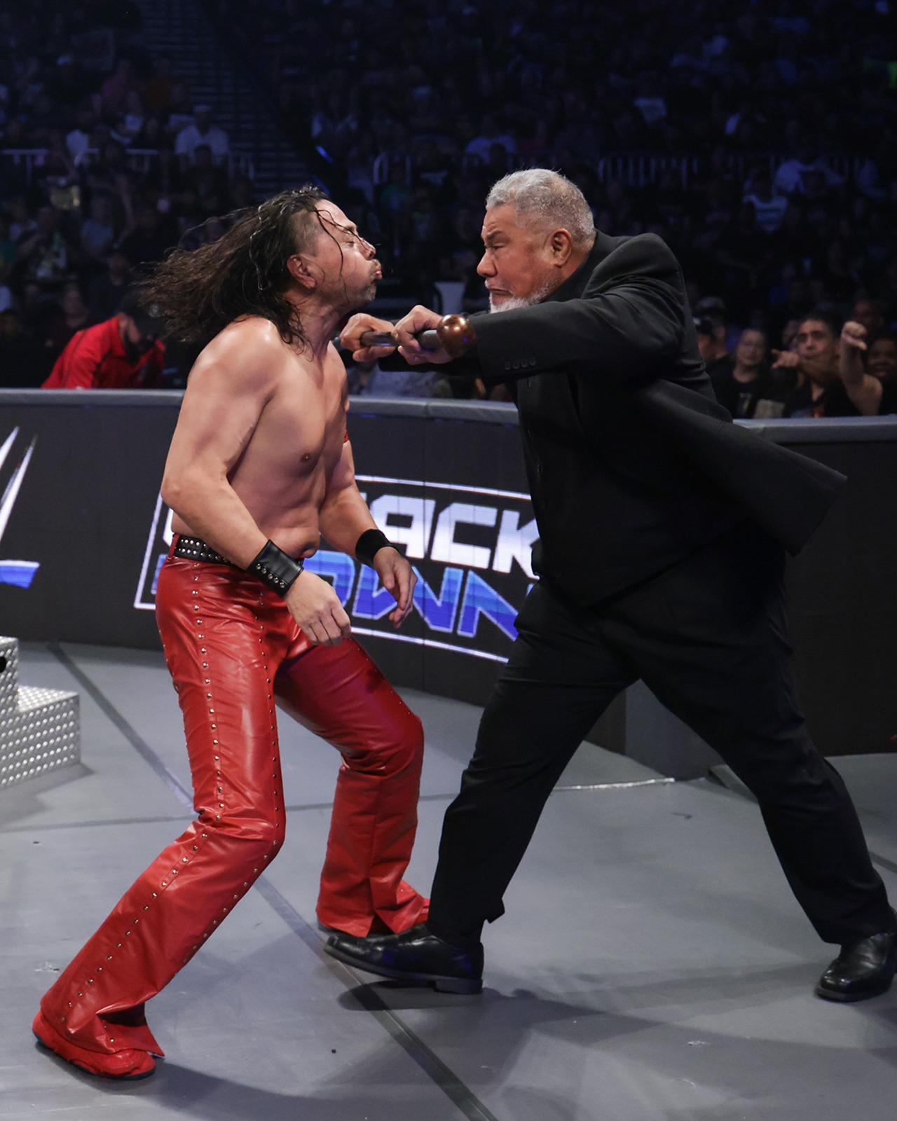 ジョン・シナ vs CMパンク！これが最後の対決‼️ #WWERaw