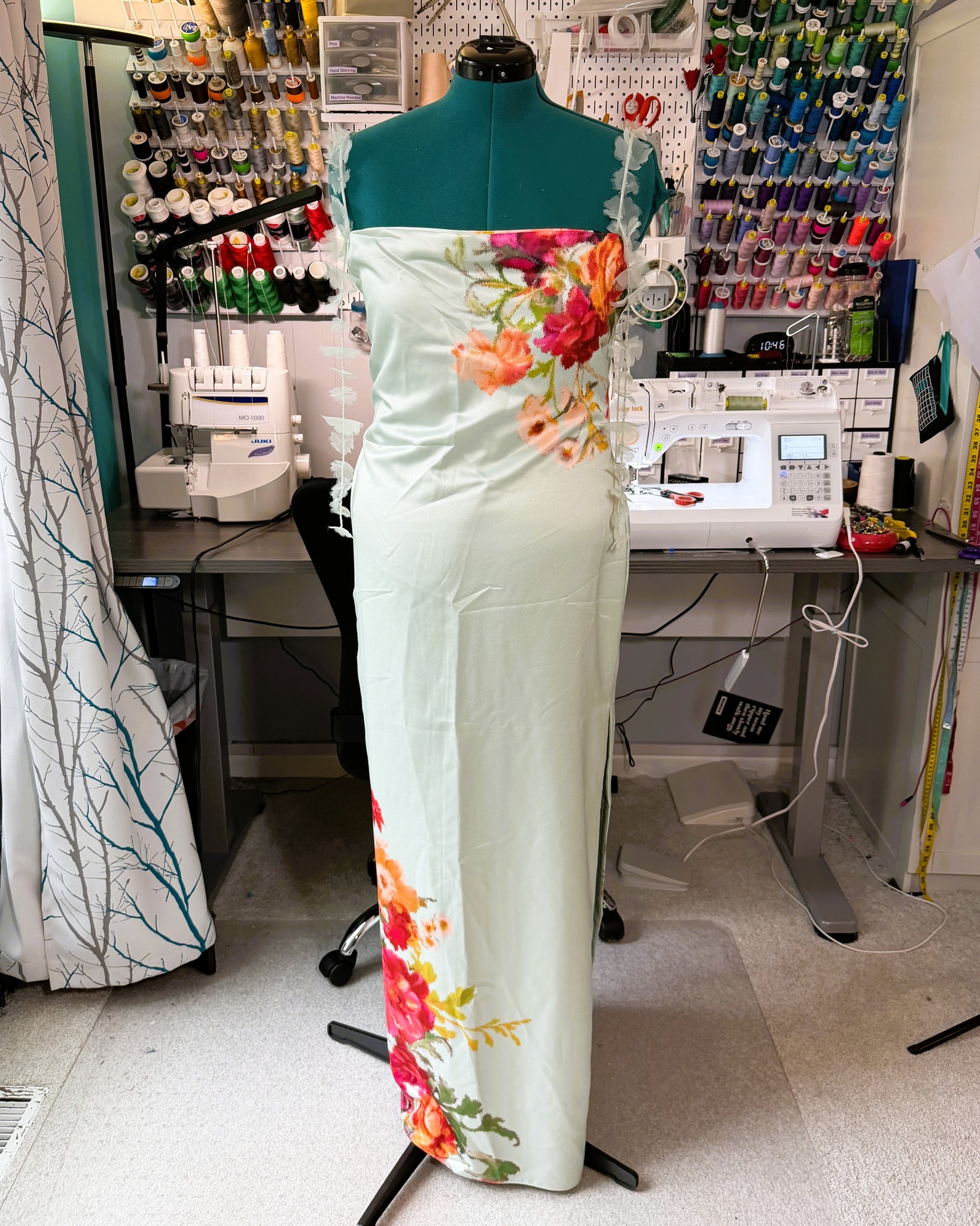 This bridesmaid dress needed a few thoughtful adjustments to get the fit just right, and the final result is elegant, comfortable, and celebration-ready. Little alterations can make such a big difference when