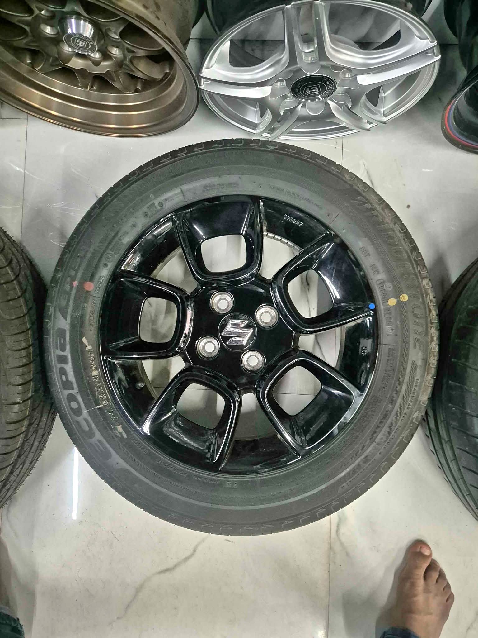 15 ignis tyre with alloy - Car Wheels, Tires & Parts - Calicut, India ...