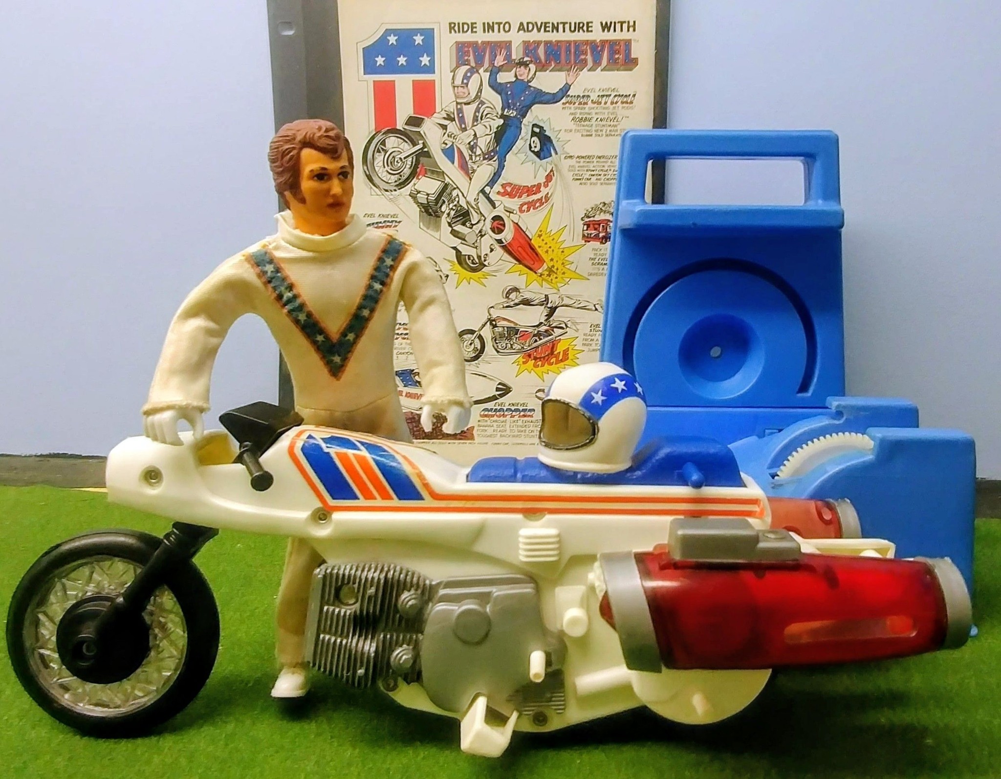 NERD ALERT FOR the classic Mattel V-RROOM ENGINE! Anyone remember