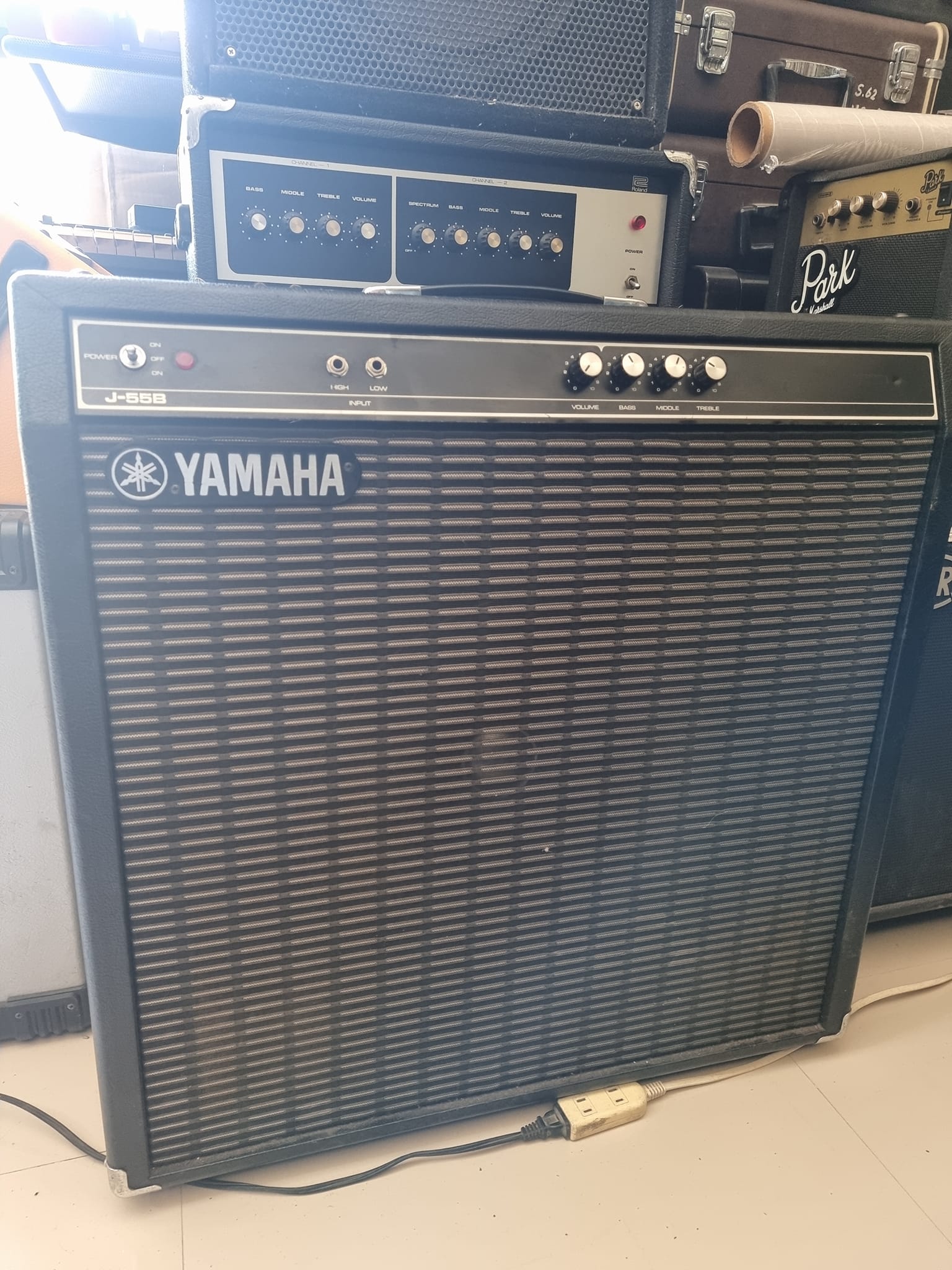 Yamaha j55b bass amp