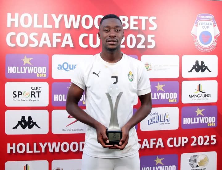 AmaZulu sends cheeky five-word reply to fan who thought Thando Ngwenya is South African