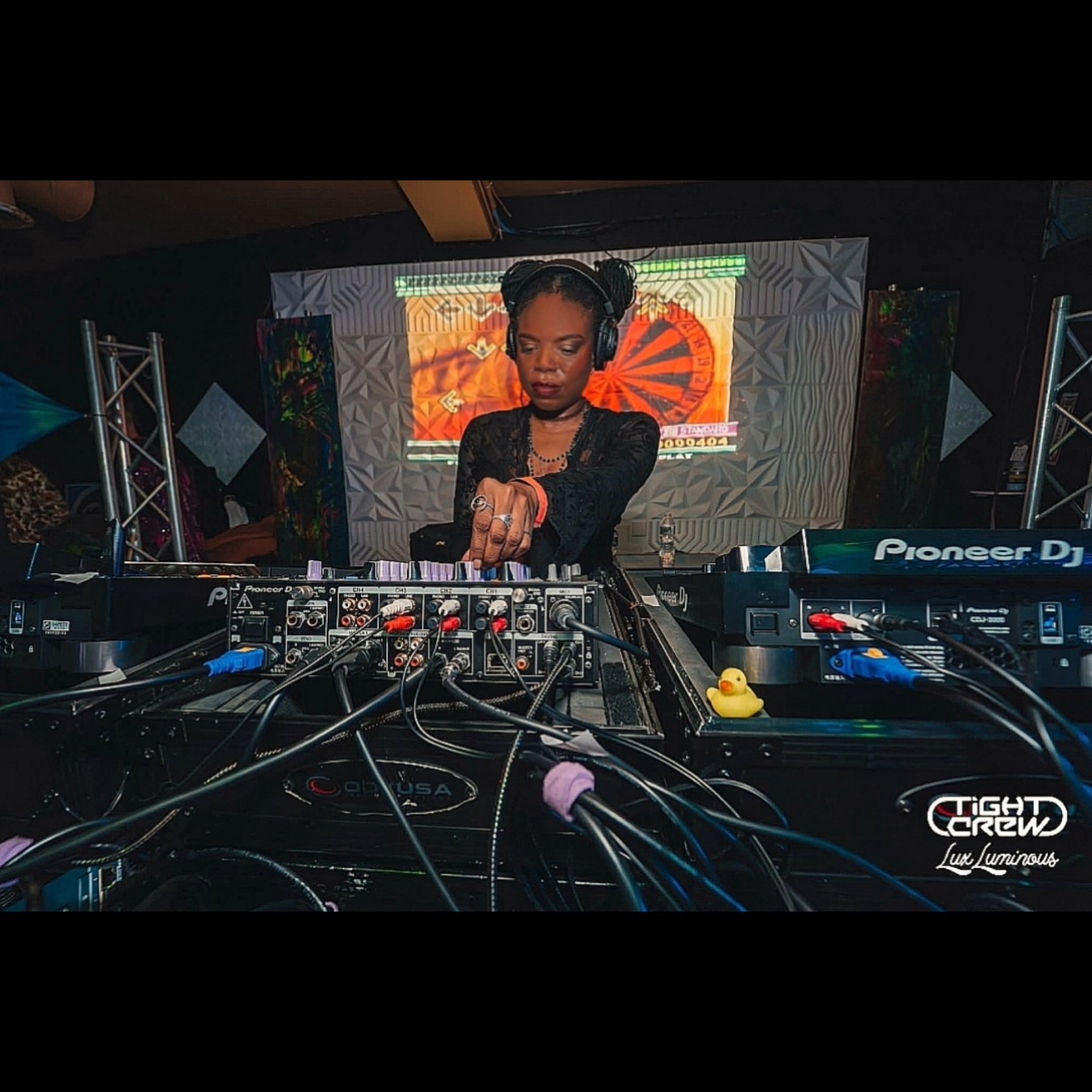 Mizeyesis - Bringing in #NYE2016 with a main stage set b2b Leila at LTD ...