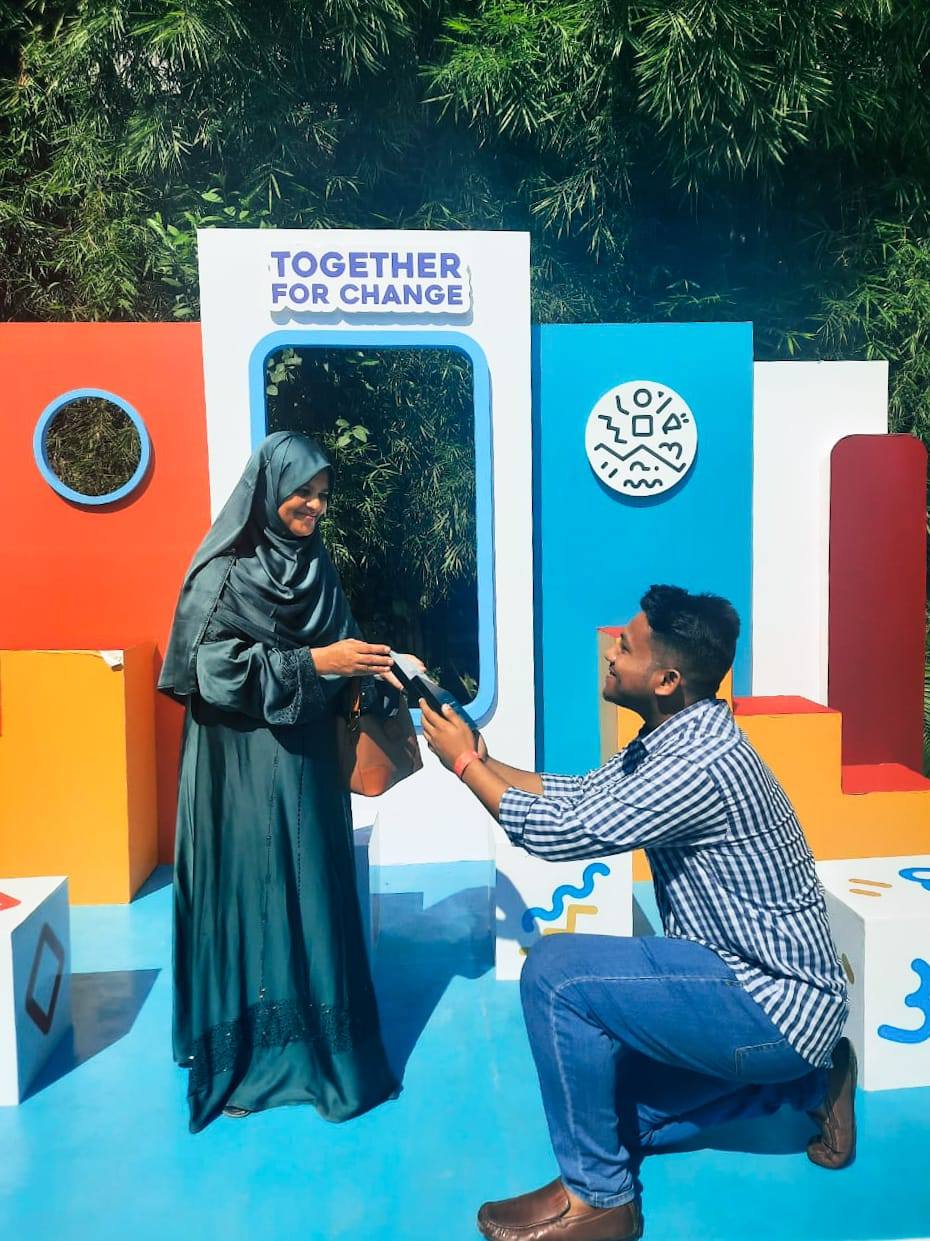 Imran H - Presenting the award to the Wonder Woman, the Warrior, the ...