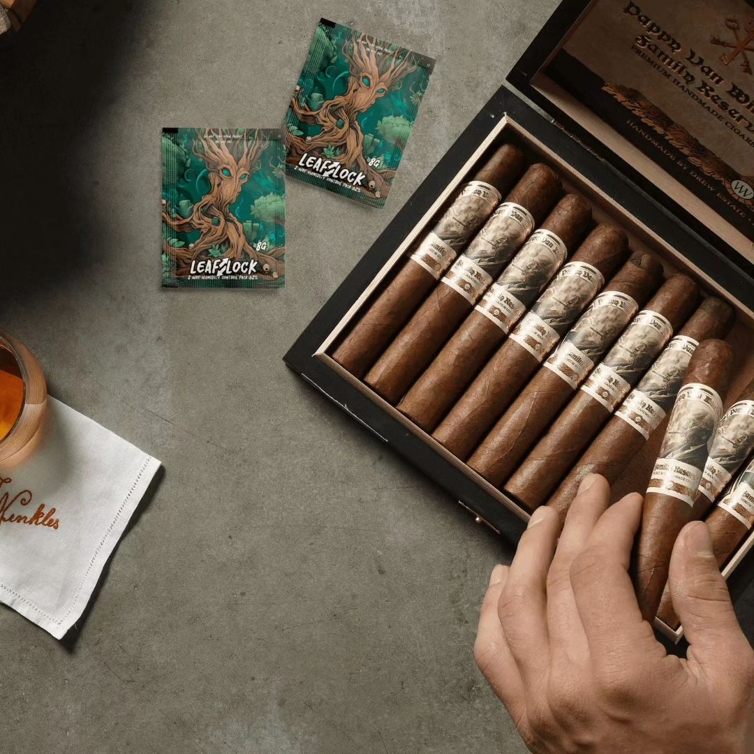 Leaf - Are you tired of your cigars losing their freshness? LeafLock's ...