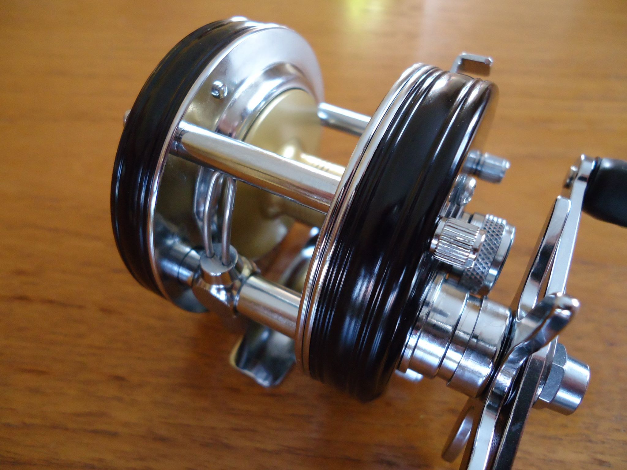 Custom ambassadeur 2500cs rocket reel build
