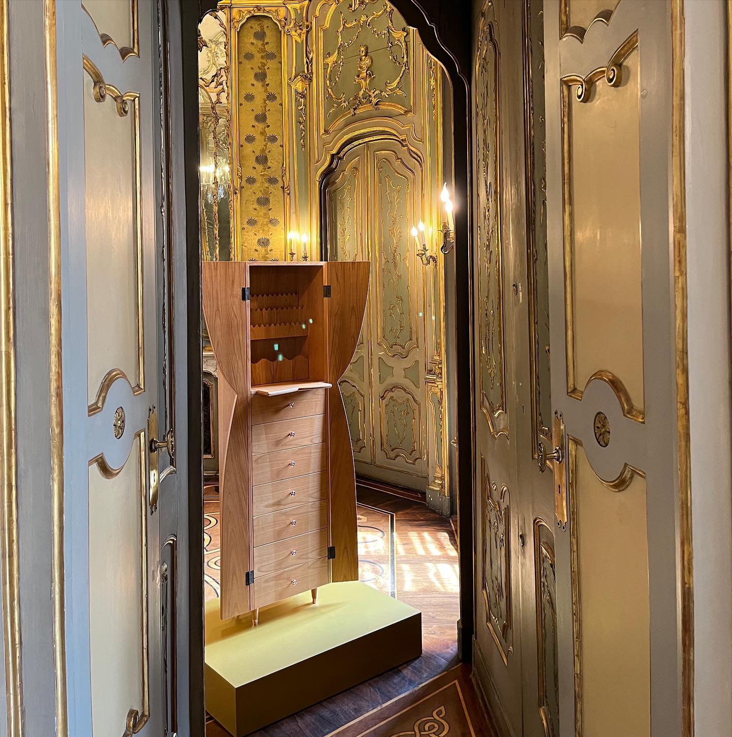 Intro Interior Design