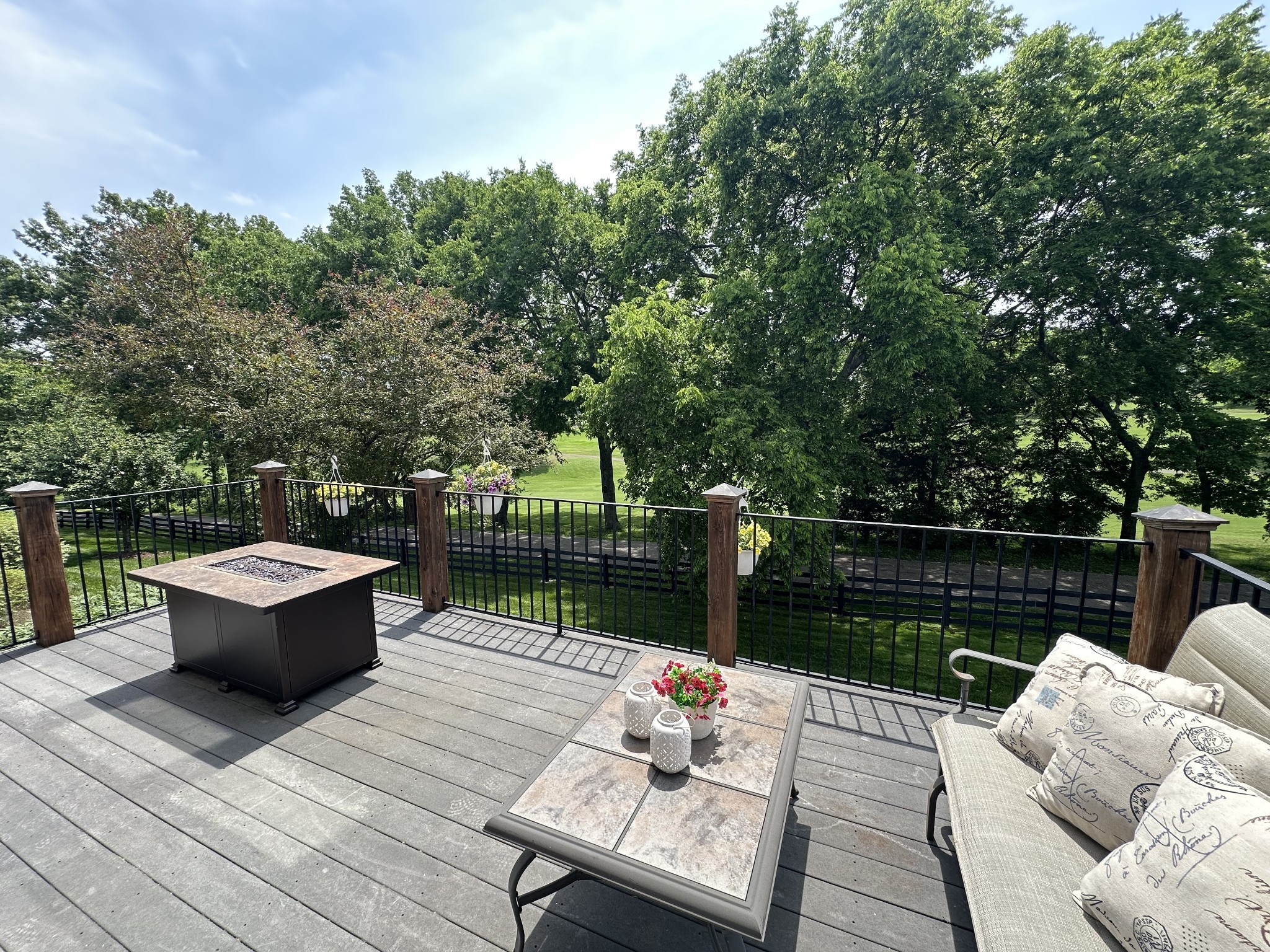 Heidi Troutt, Realtor -EXIT Real Estate Solutions | Hendersonville TN