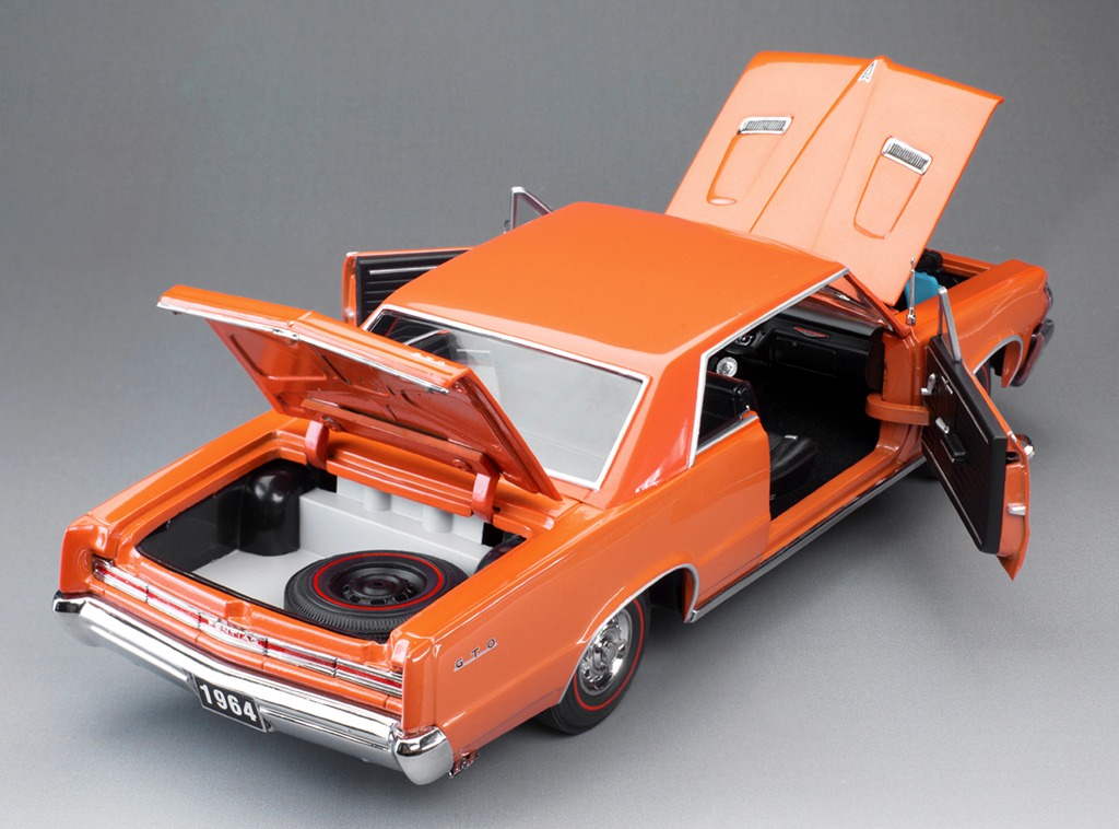 Item No：1847 Scale : 1:18 1964 Pontiac GTO - Sunfire Red Poly