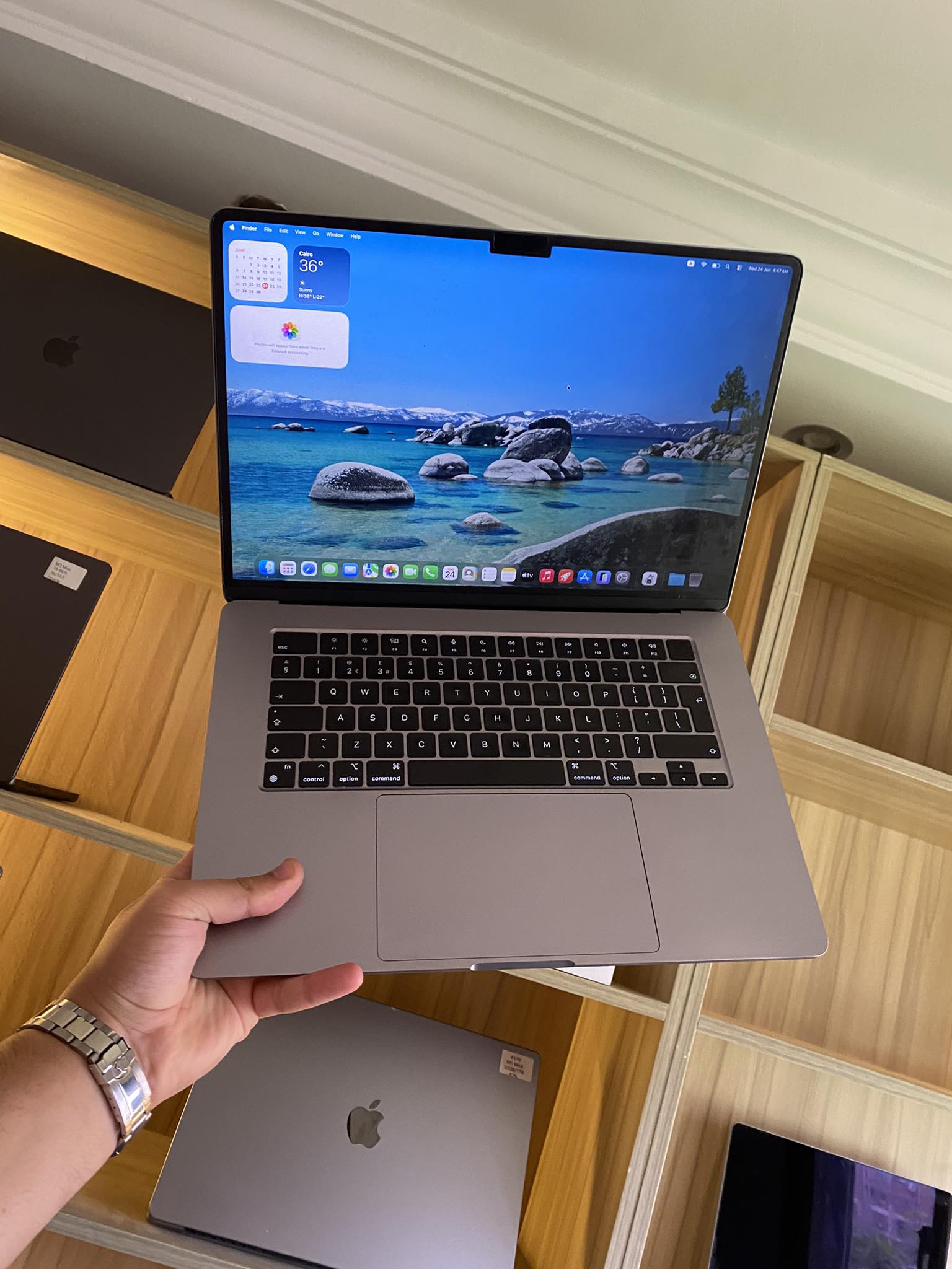 MacBook Air M3 15 inch MDM 8/256 92% ??? 01025326085