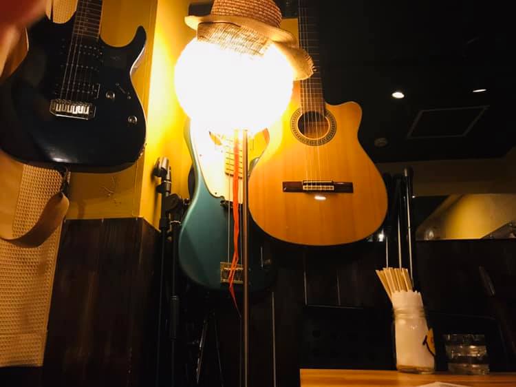 Seven S Room こんばんは 寒い寒いって歩いてる人達が口々に 確かに寒いですね 22時頃から雨予報も出てるのでぜひぜひ早めにおいで下さい 本日も笑顔一杯お待ちしております 店長 大隅 Facebook