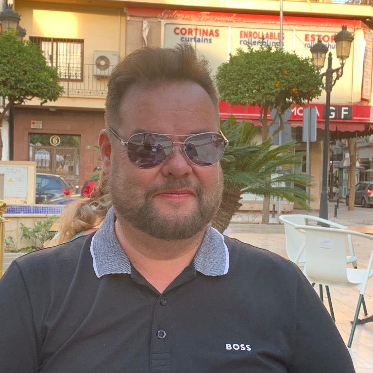 Puskaradio Fuengirola - Info | Hei, onko suositella hyvää ...