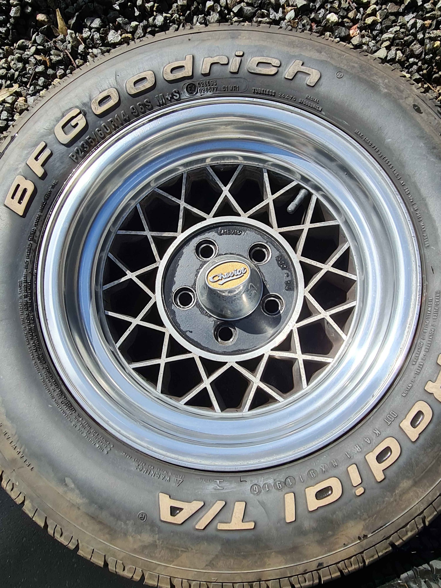 Ford hotwires 14x8 Chevoit - Car Wheels, Tires & Parts - Watanobbi ...