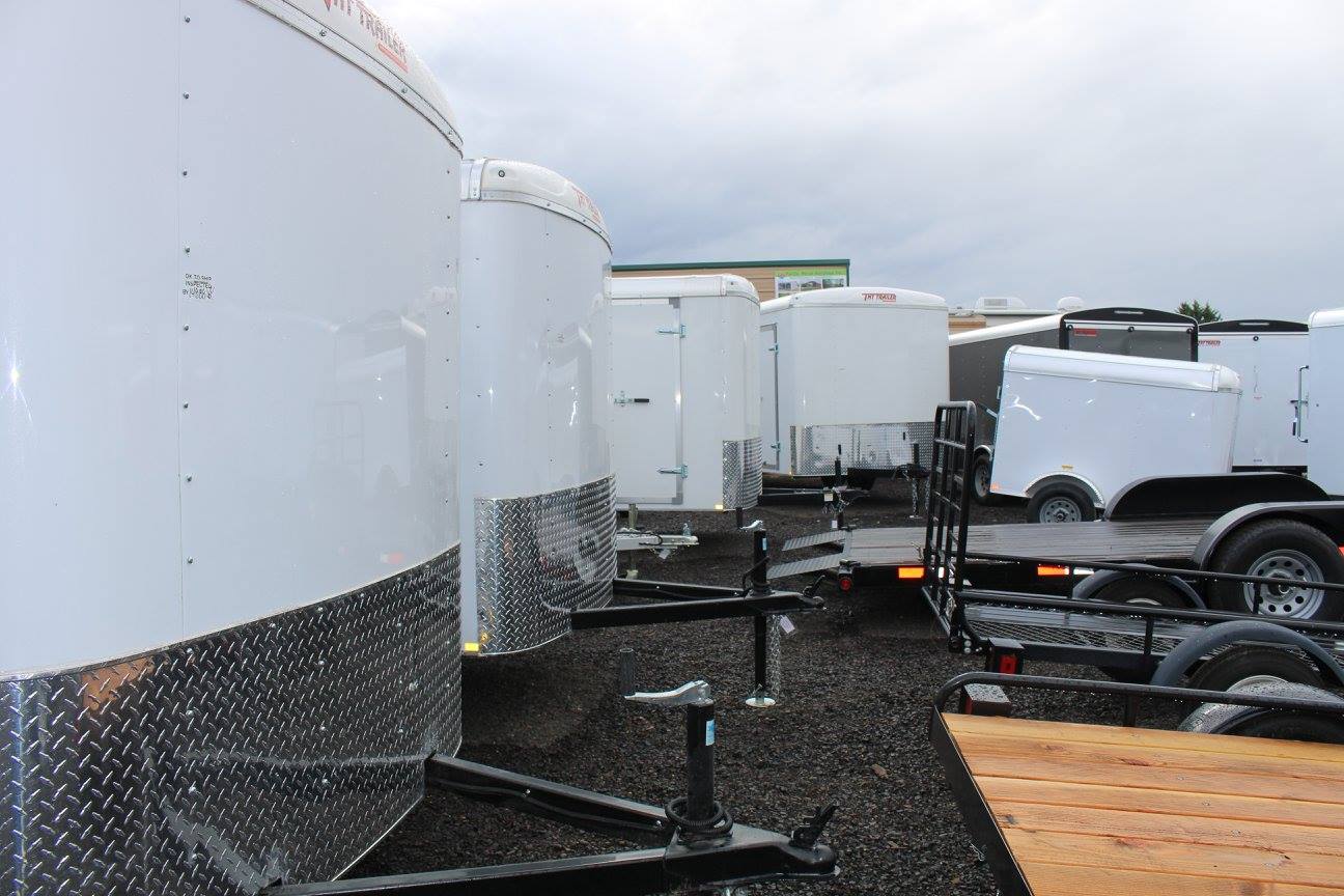 Trailer and RV Parts Warehouse | Central Point OR