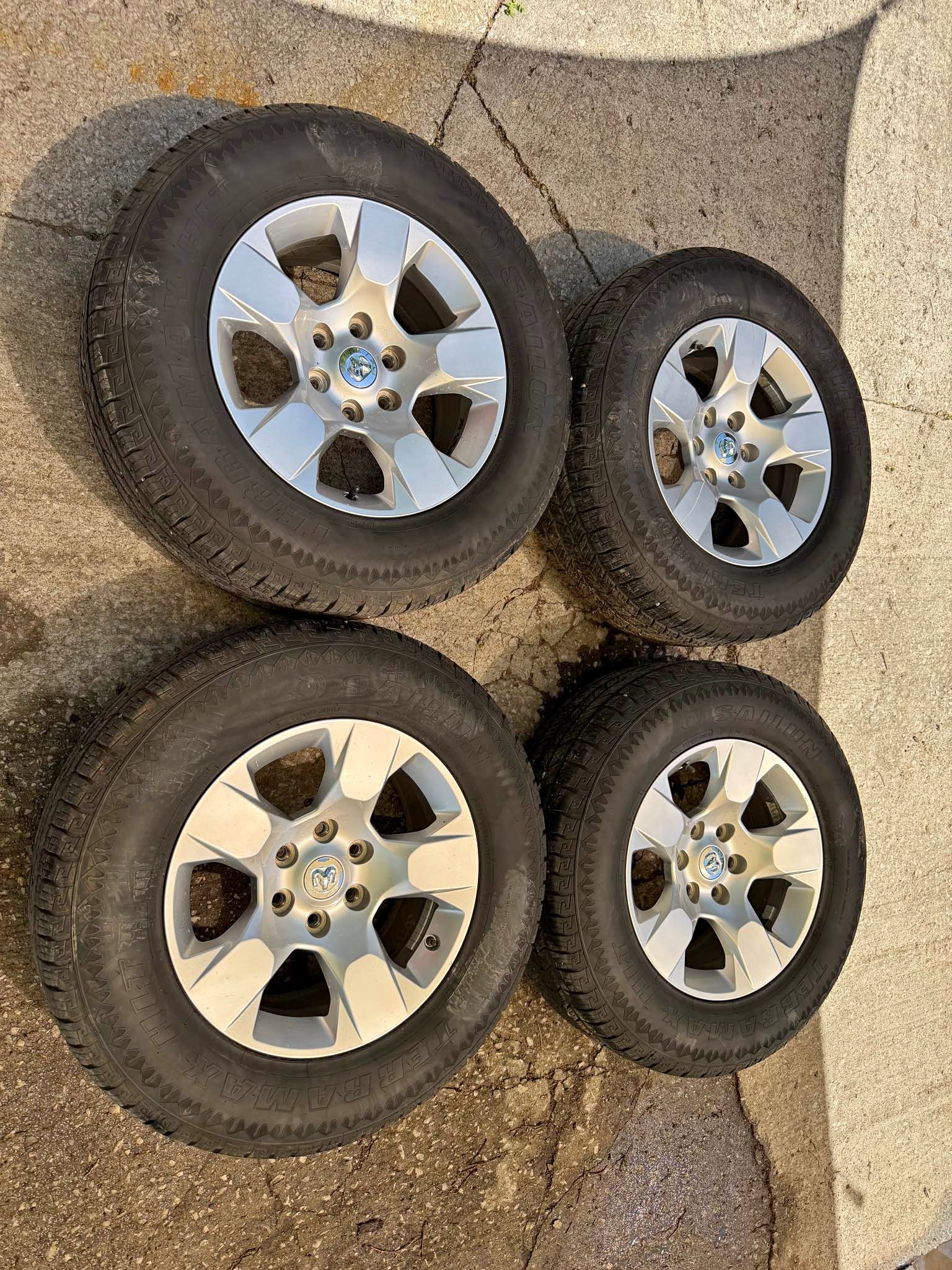 Silverado 2500 8 lug wheels - Car Wheels, Tires & Parts - Linn Valley ...