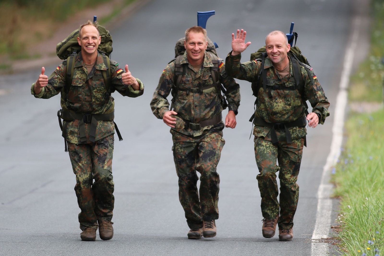 dachzelt mieten münster Thule Farbe::rosa Battle Belts - Novritsch Geschenk Kind