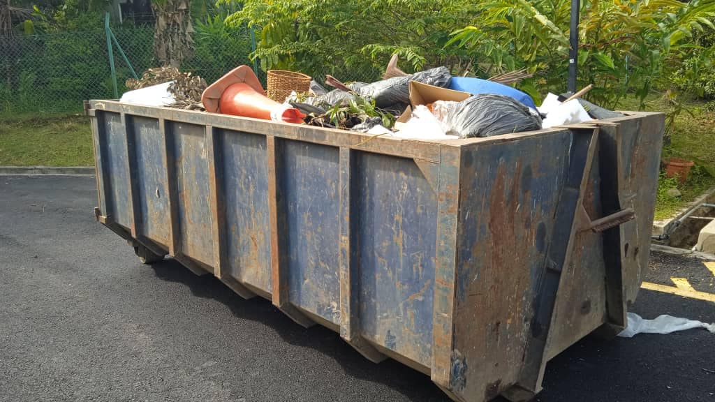 RVS METAL ENT - Perkhidmatan Menyewa Tong RORO