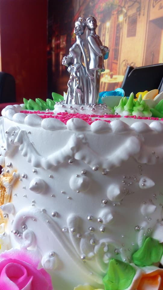 Happy Married Life Prabith And Sruthy Spunge Cakes And Cafe