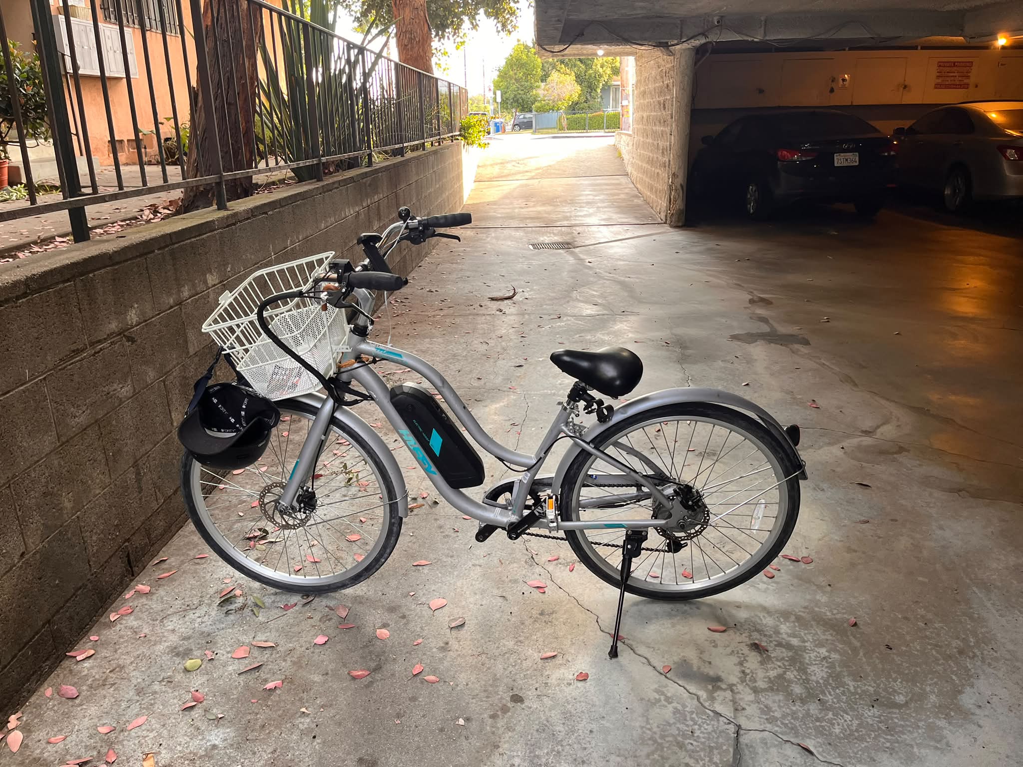 x treme xb 504 electric powered bicycle scooter X-Treme XB-504 E-bikes for All  Electric Bikes For All Product Display X-Treme City Rider