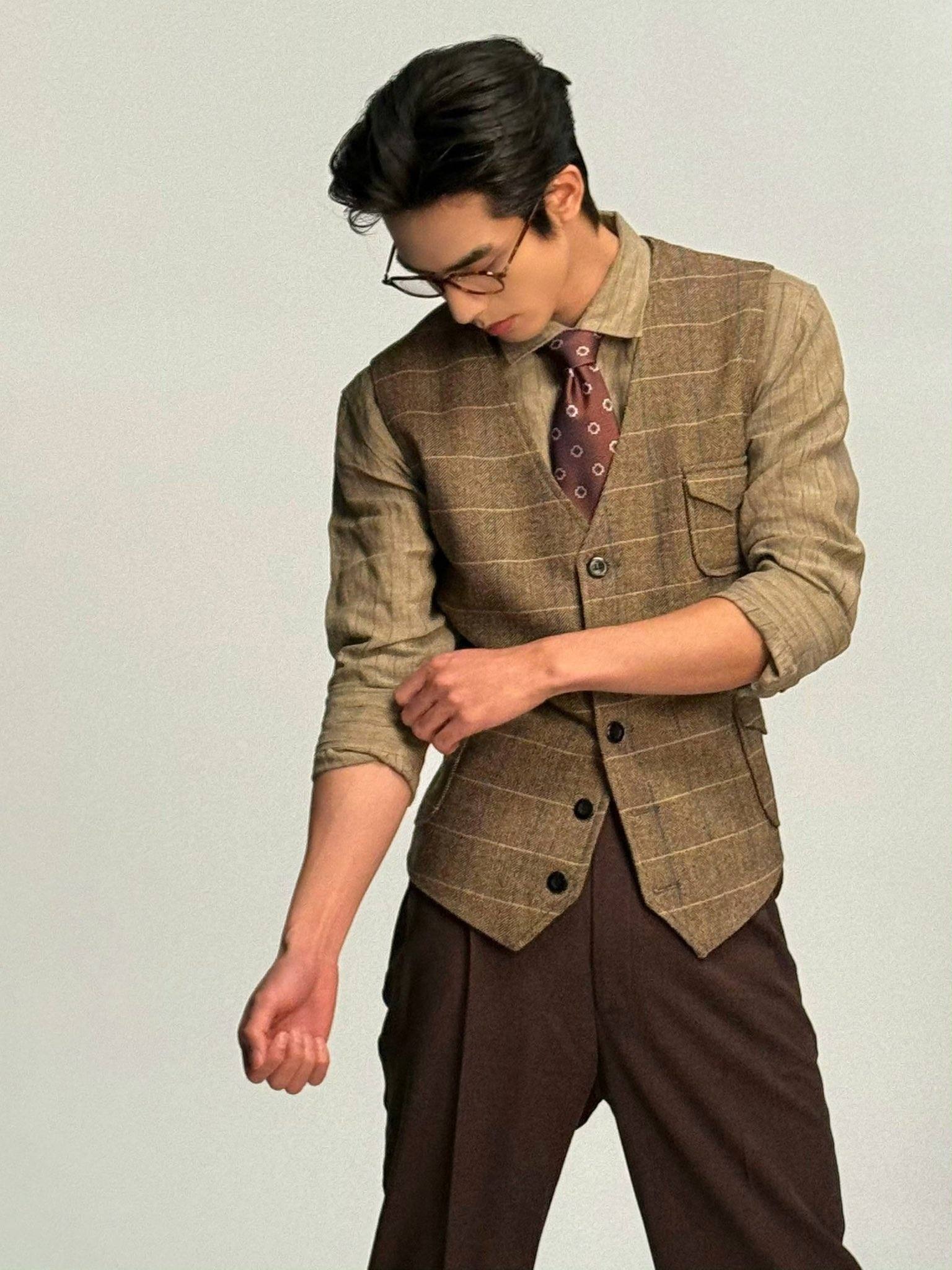 a man right there!😍🔥 give him a Republican Drama pls