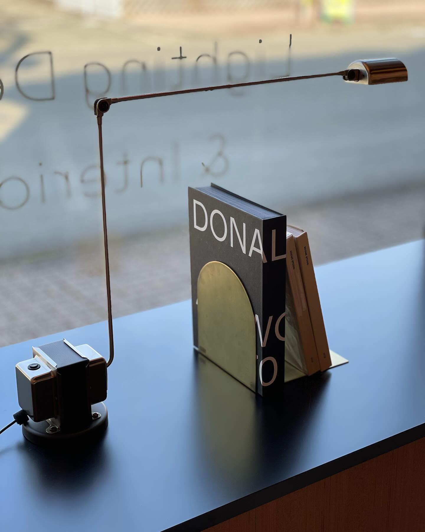 LUMINA Daphine LED table 1975年にTommaso Cimili（トマソ・チミニ 
