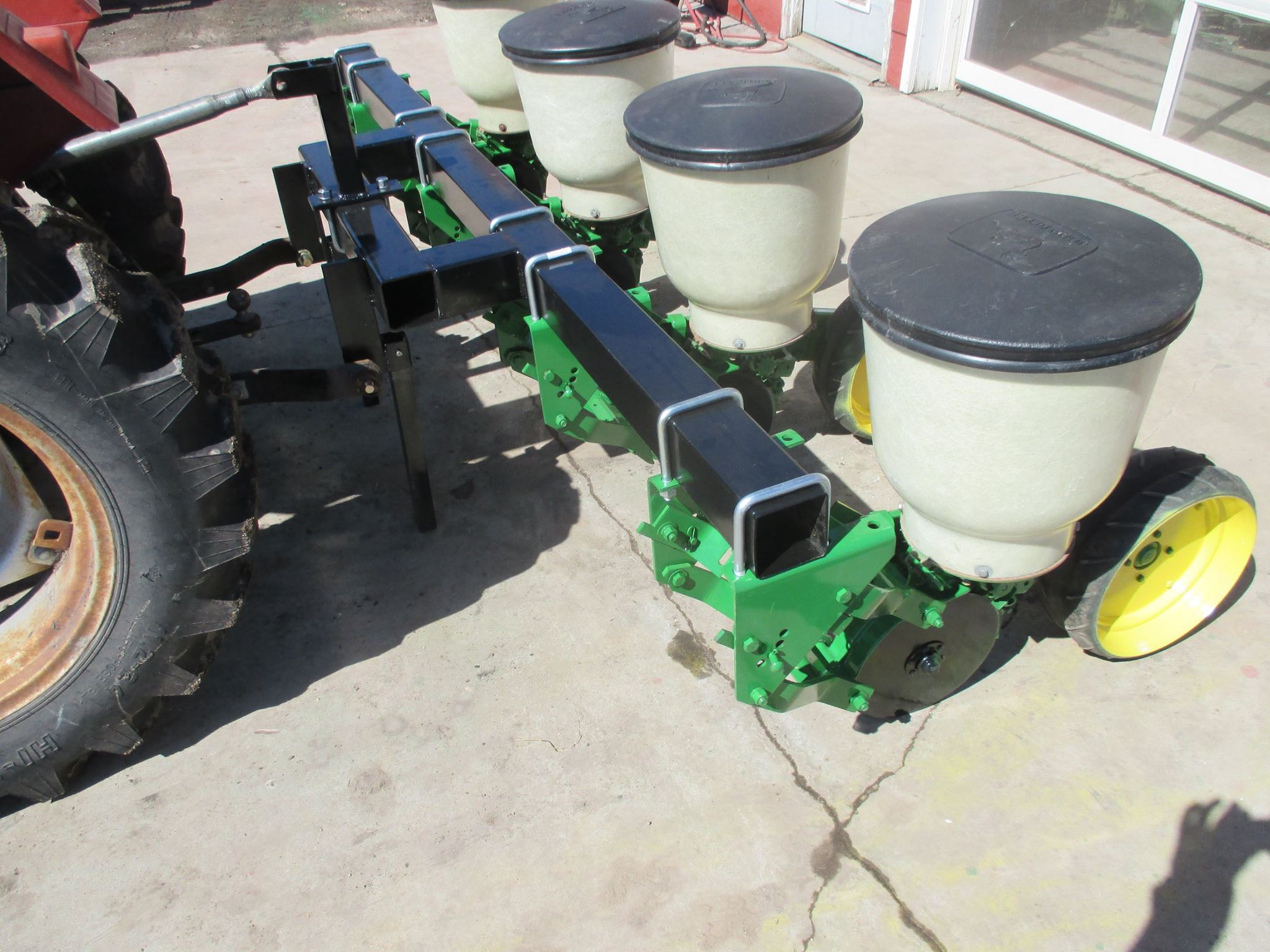 Rods Food Plot Planters | Manvel ND