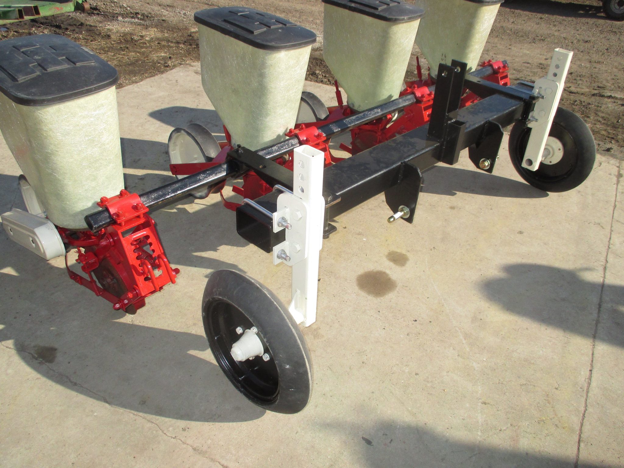 Rods Food Plot Planters | Manvel ND