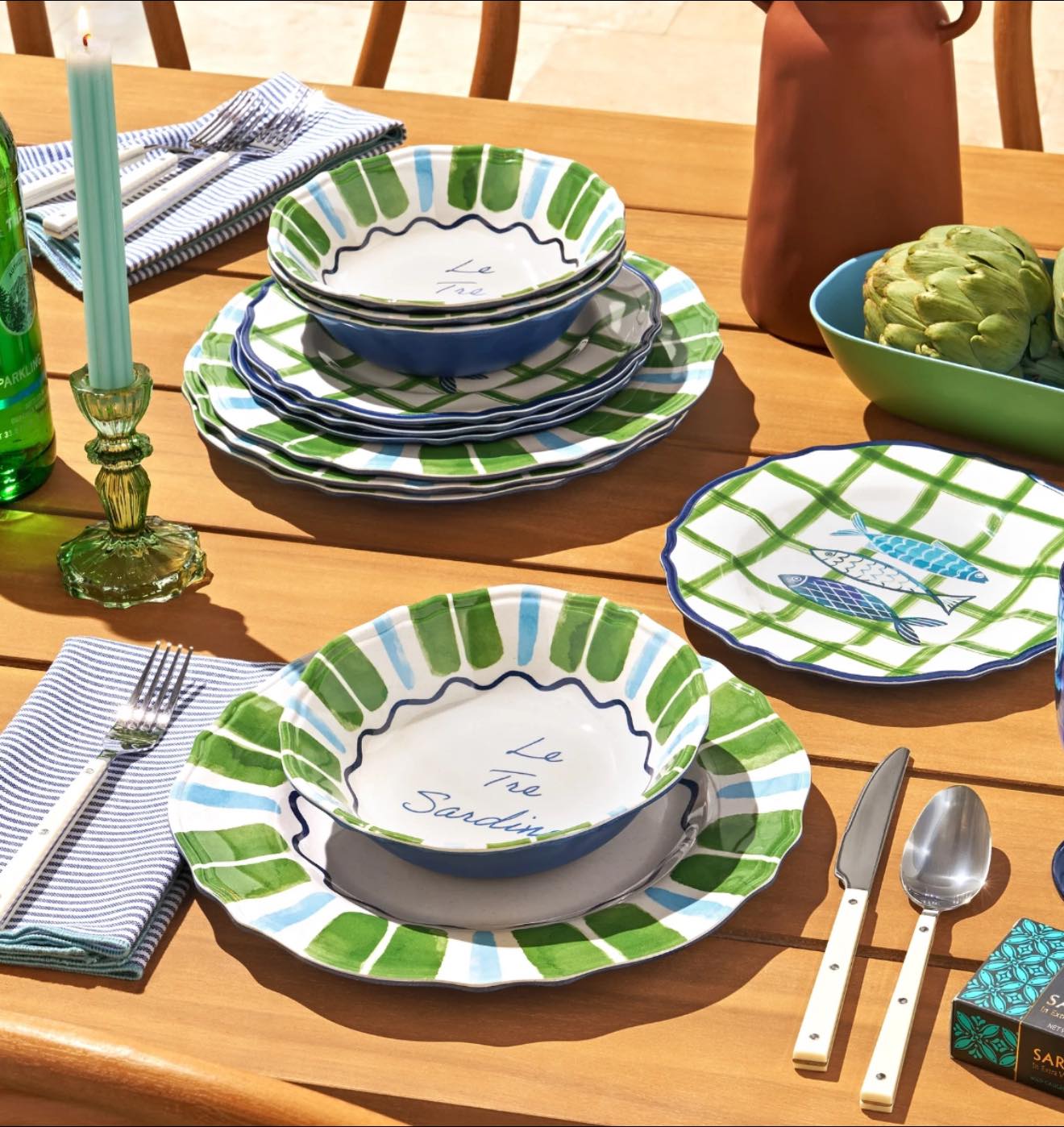 Beautiful summer dishes from Drew Barrymore at Walmart. They are