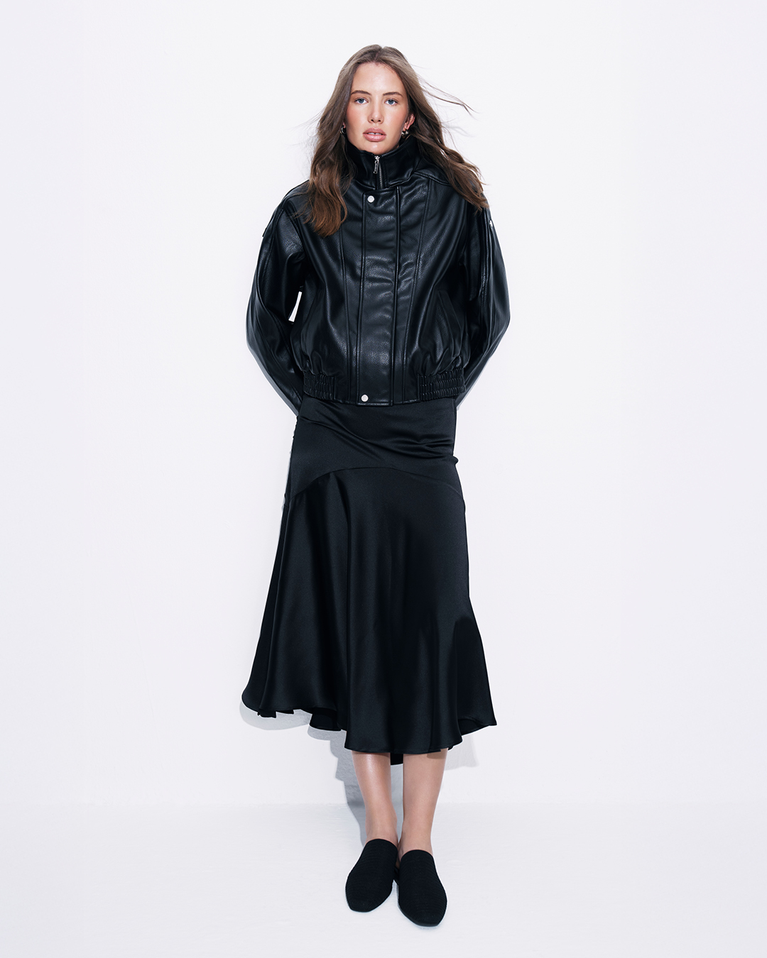 Luxe pleather meets silky satin. A go-to fit featuring the Outback