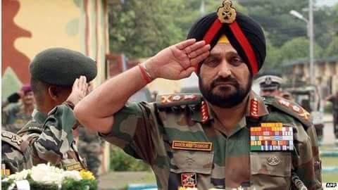 ADGPI - Indian Army - Lt Gen Subrata Saha, GOC Chinar Corps paying ...