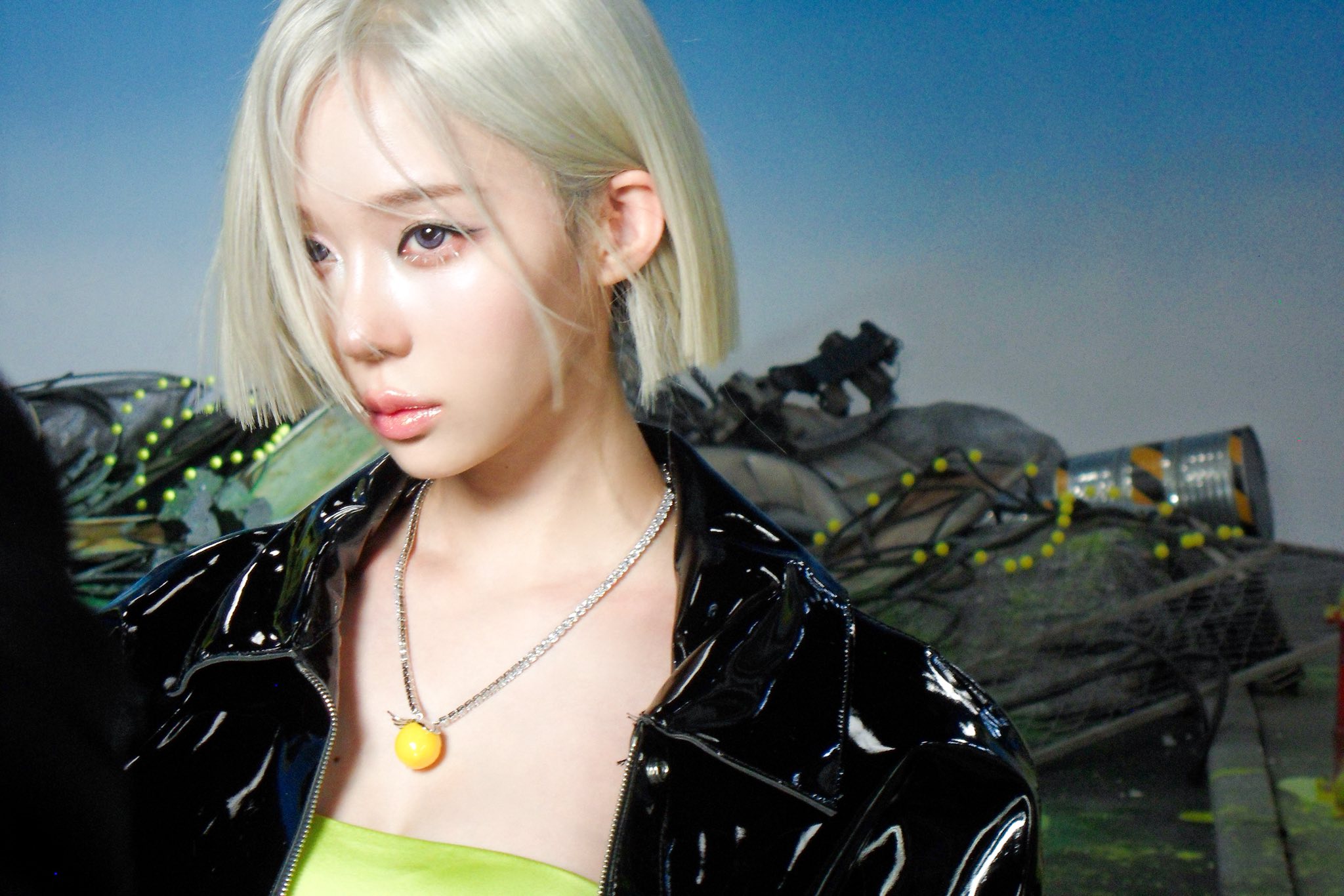 come and take my hand #aespa #æspa #에스파 #WINTER #윈터 #LEMONADE